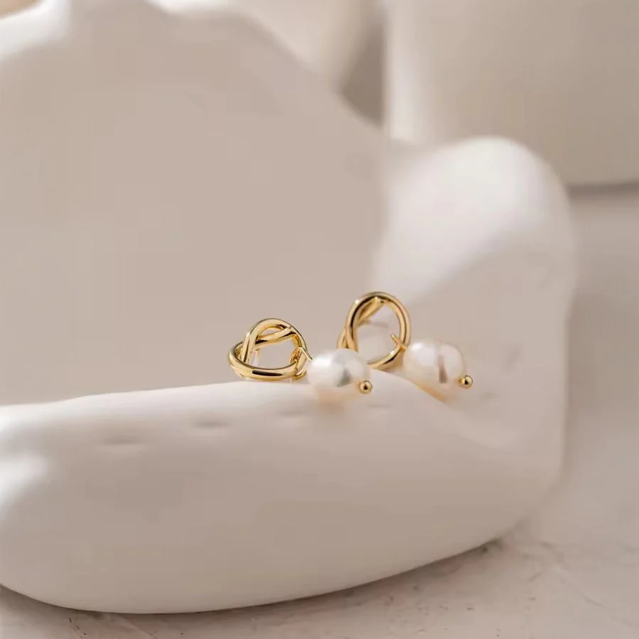 18K Gold PVD Minimalist Drop Earrings w/ Natural Pearl - Image 5