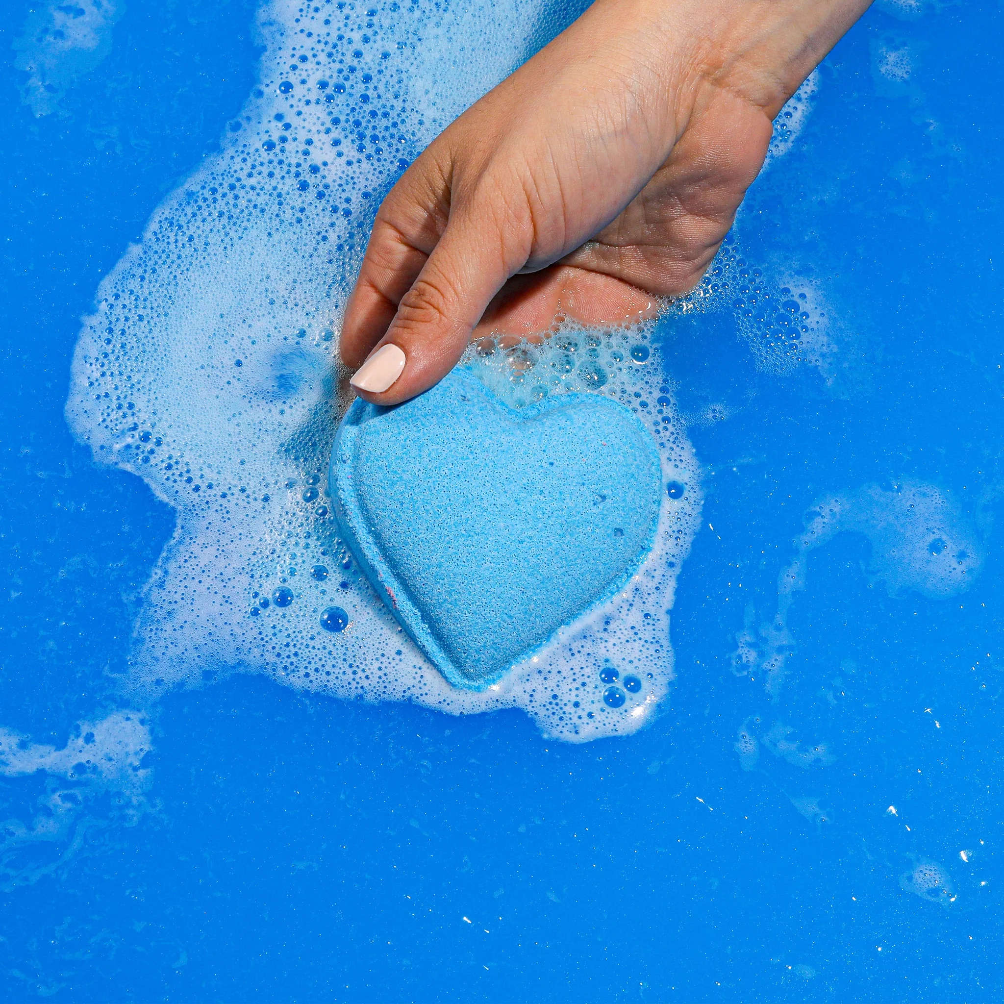 Love Bomb Luxury Bath Bomb + Genuine Diamond - Image 4