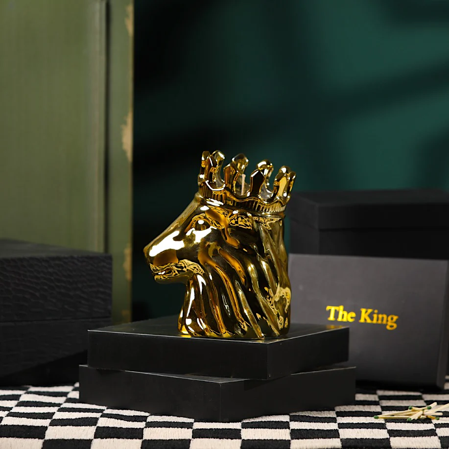 The KING Diamond Candle - Image 6