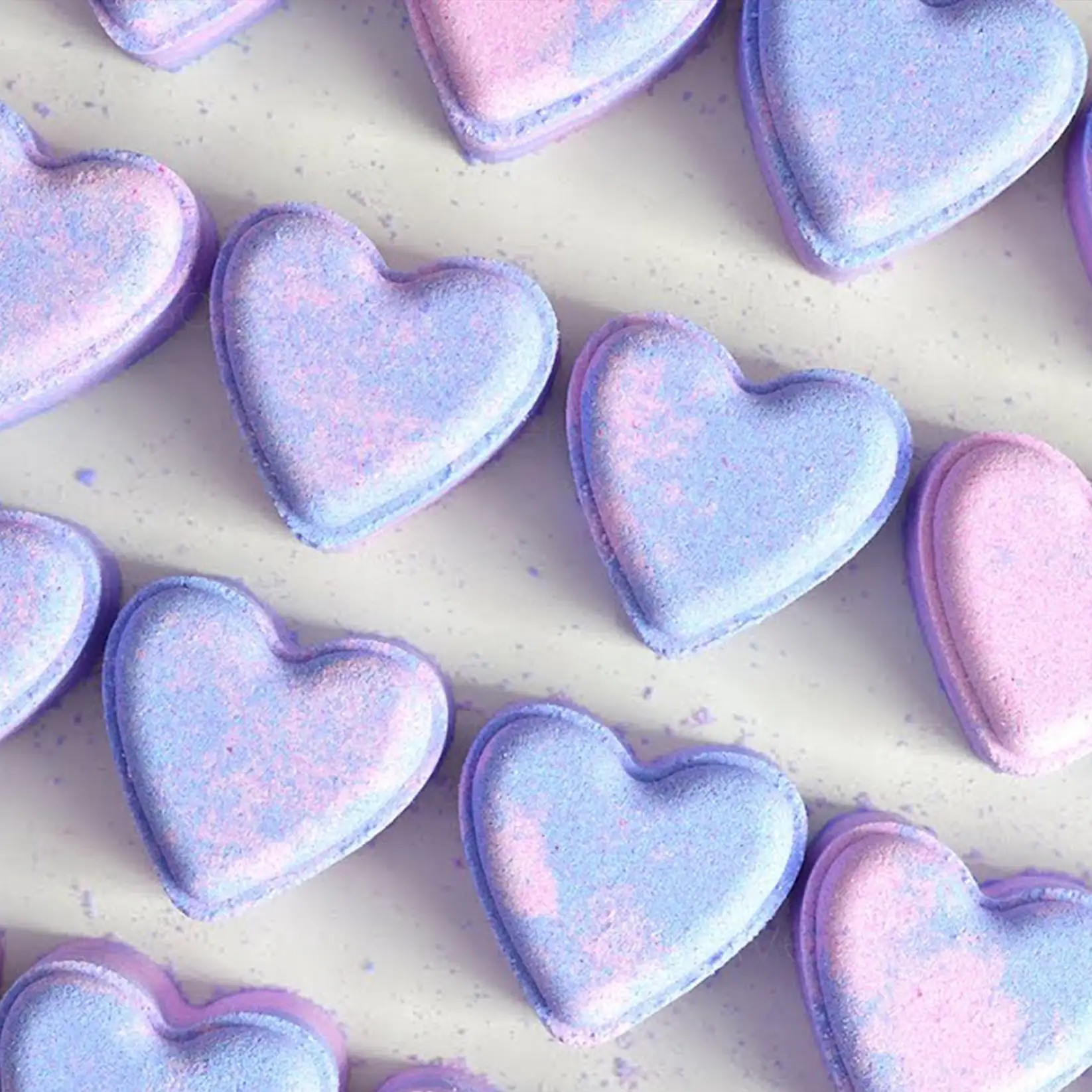 XOXO Surprise Bath Bomb - Image 6