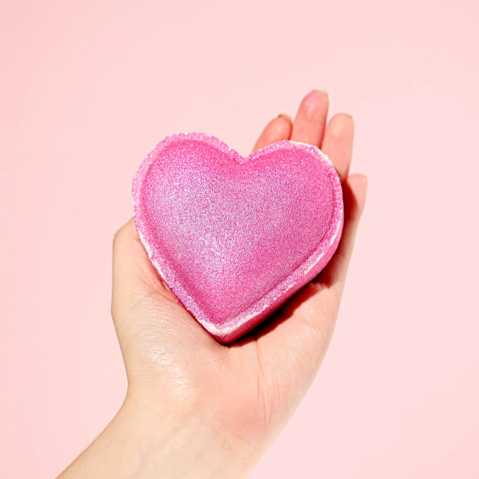 XOXO Surprise Bath Bomb - Image 8